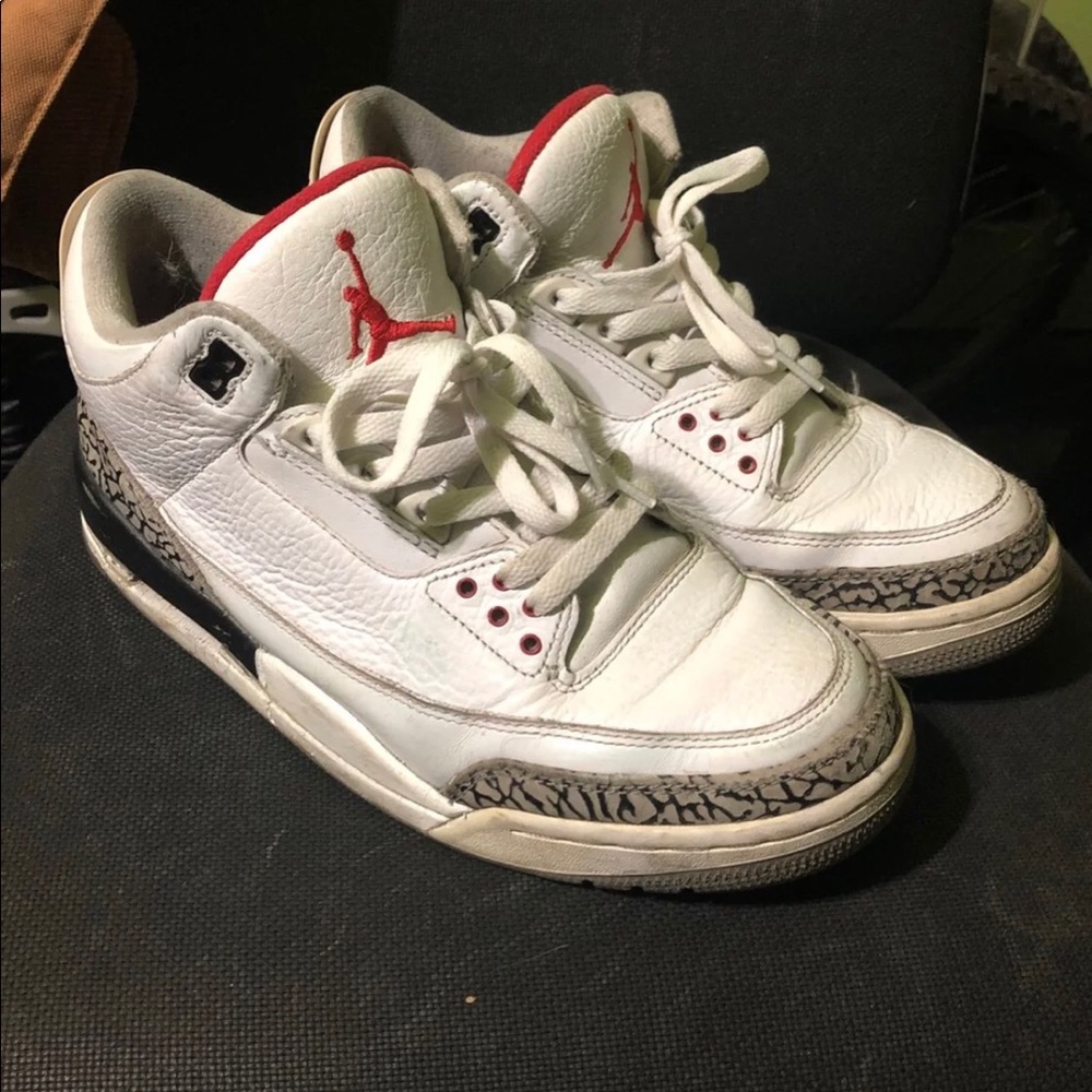 Retro Jordan 3s White Cement WC3 Size 9